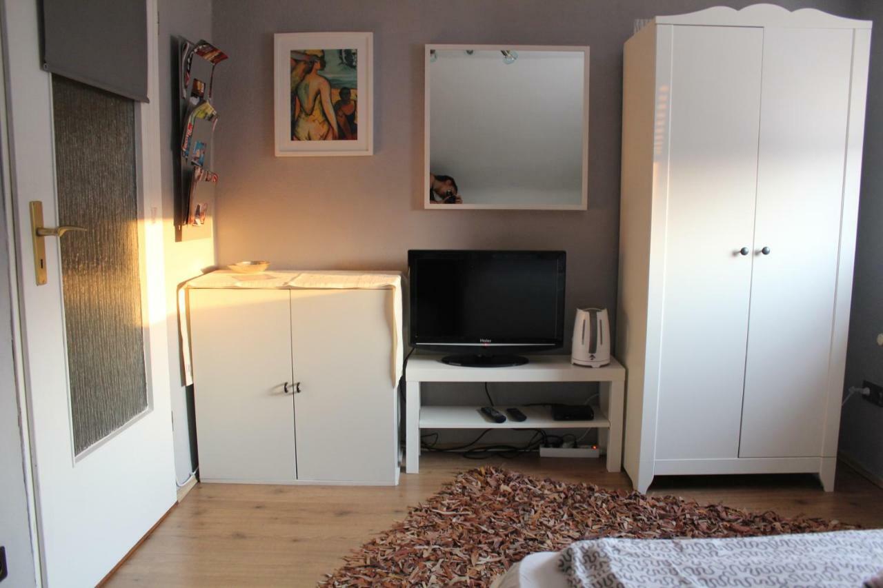 Zimmer David โคโลญ ภายนอก รูปภาพ