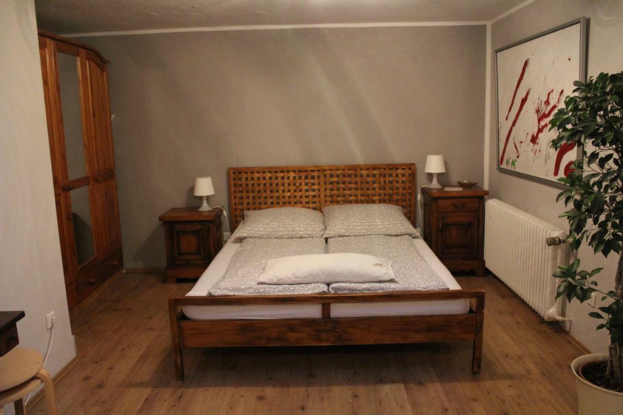 Zimmer David โคโลญ ภายนอก รูปภาพ